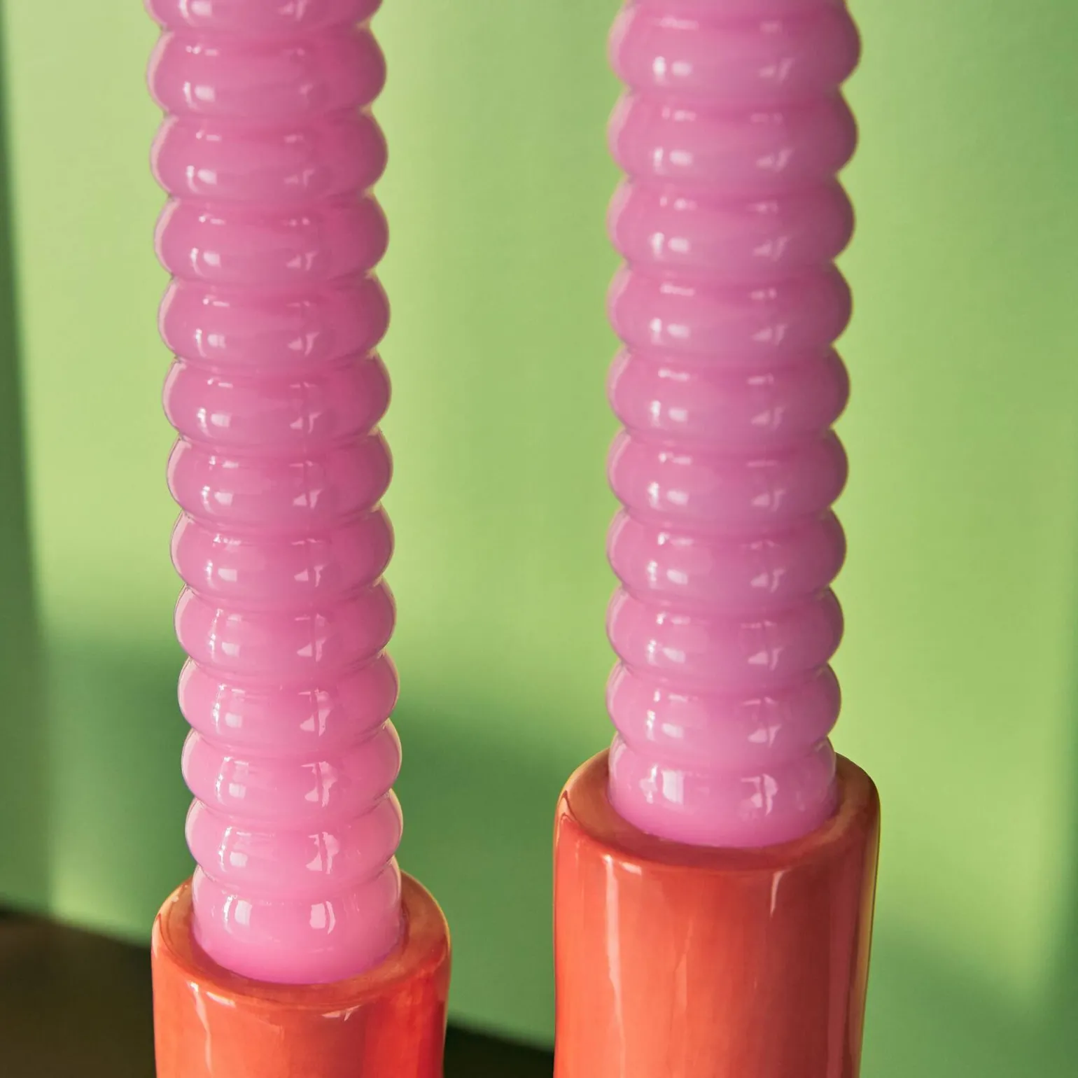 Bougie TWIST coloris rose - 4MURS