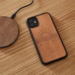 Coque en bois Coque de téléphone CHILL OUT brun hauteur 15,3 cm