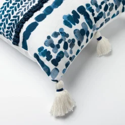 Coussin GABBY coloris bleu 40 x 60 cm - 4MURS