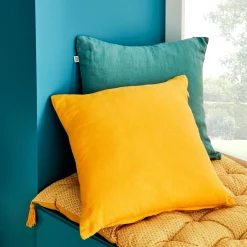 Coussin LINHA coloris jaune safran 45 x 45 cm - 4MURS