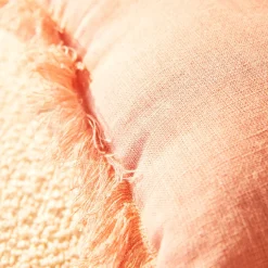Coussin NAYA coloris Rose cameo 30 x 50 cm - 4MURS