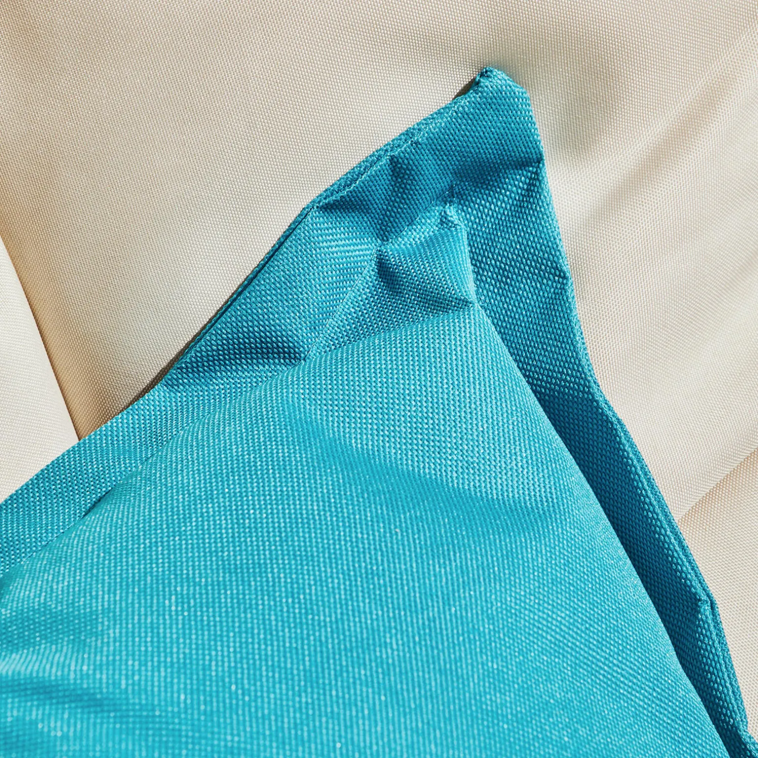 Coussin RYA coloris bleu turquoise 50 x 50 cm - 4MURS