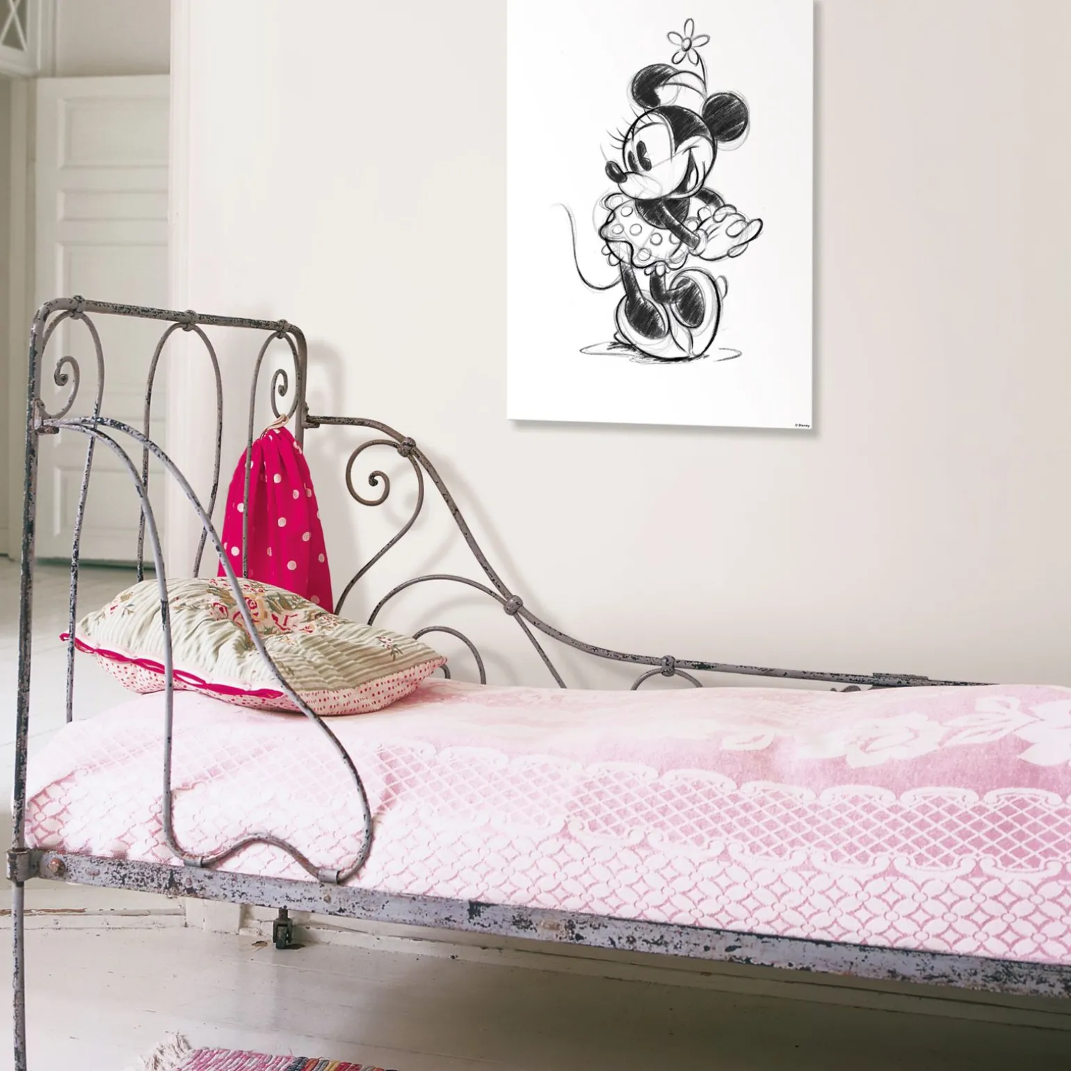 Disney Toile imprimée MINNIE SKETCH 50 x 70 cm - 4MURS