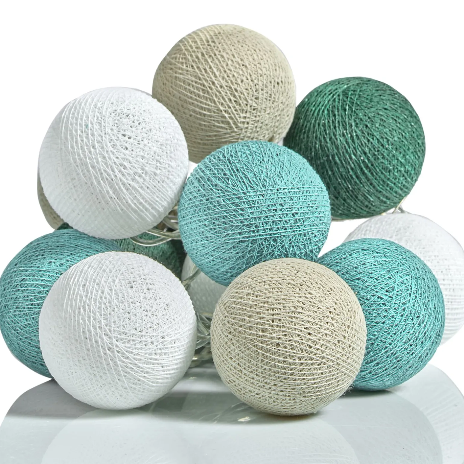 Guirlande lumineuse boule ÉMERAUDE coloris vert émeraude - 4MURS