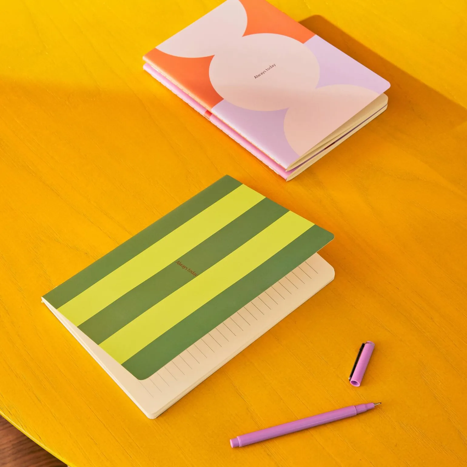 HELIO FERRETTI Carnet ALWAYS TODAY coloris vert - 4MURS