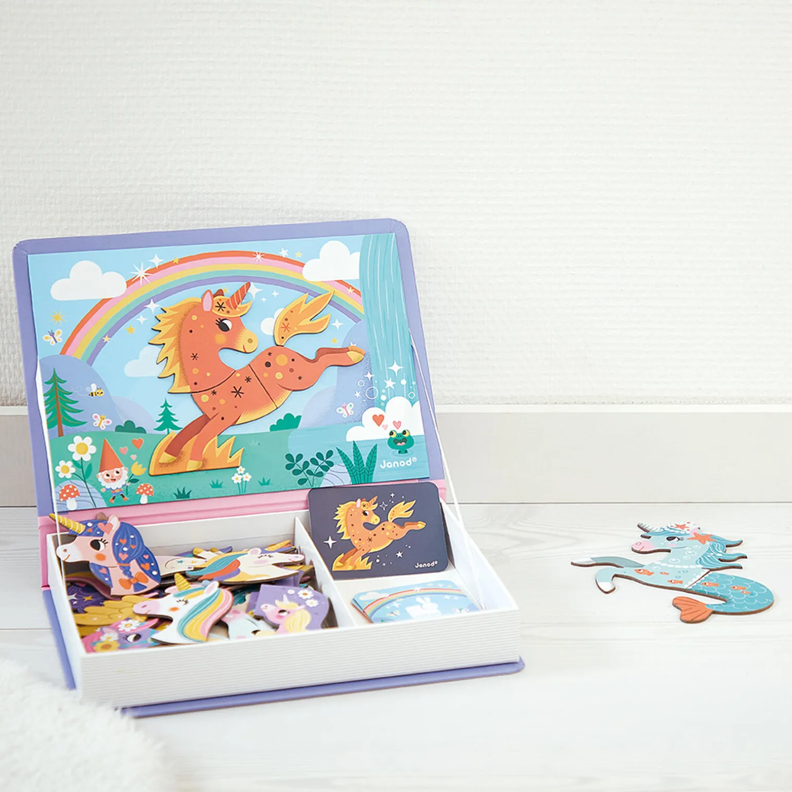 Janod Jeu éducatif MAGNETI'BOOK LICORNES - 4MURS
