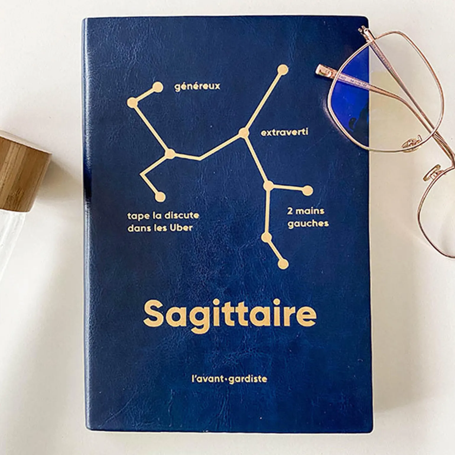 L'AVANT GARDISTE Carnet ASTRO SAGITTAIRE coloris bleu - 4MURS