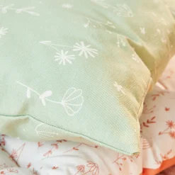4MURS Coussin DOUCE coloris vert clair 40 x 40 cm - 4MURS