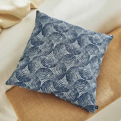 4MURS Coussin KUMO coloris bleu 44 x 44 cm - 4MURS