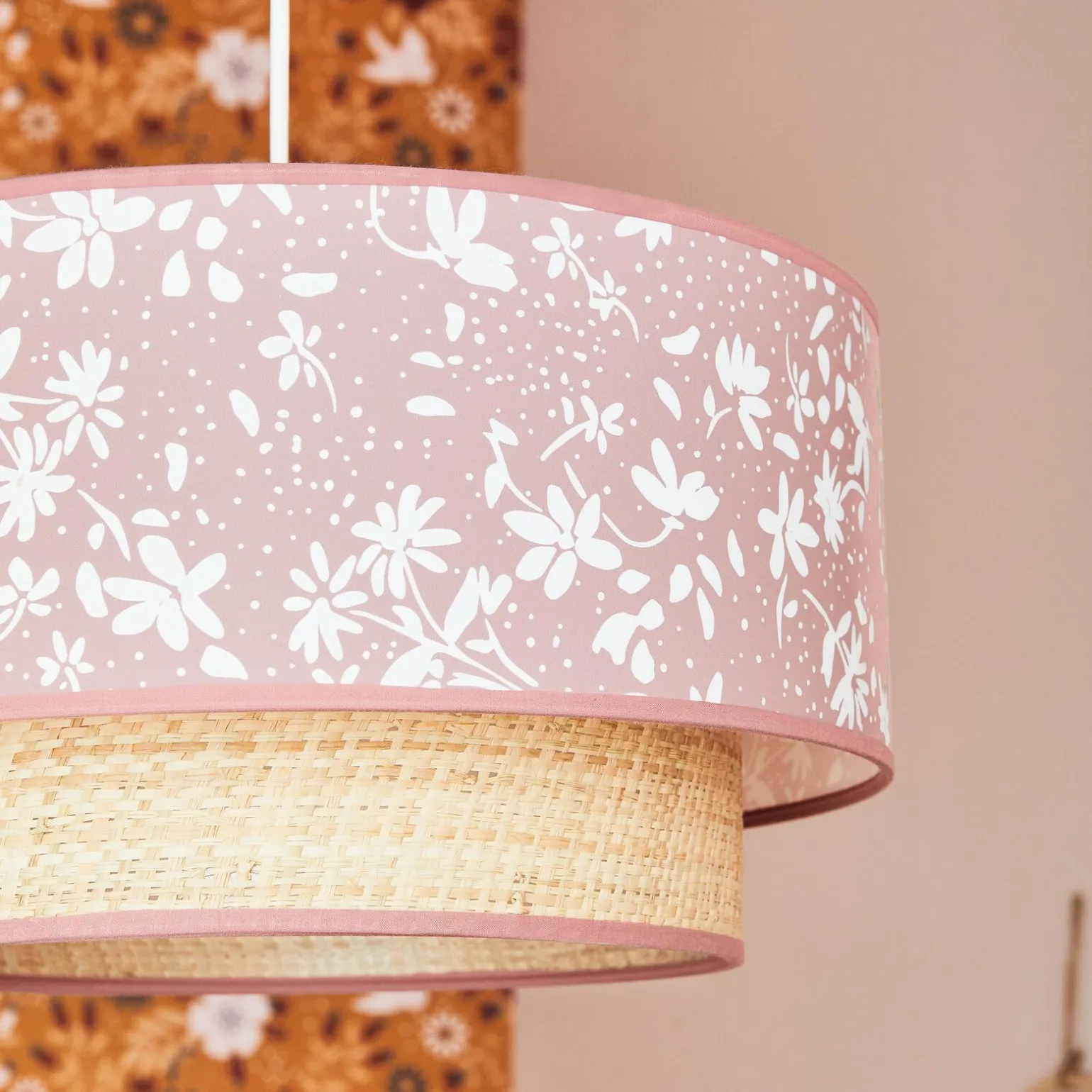 4MURS Suspension ZOÉ coloris rose doux 20 x 38 cm - 4MURS