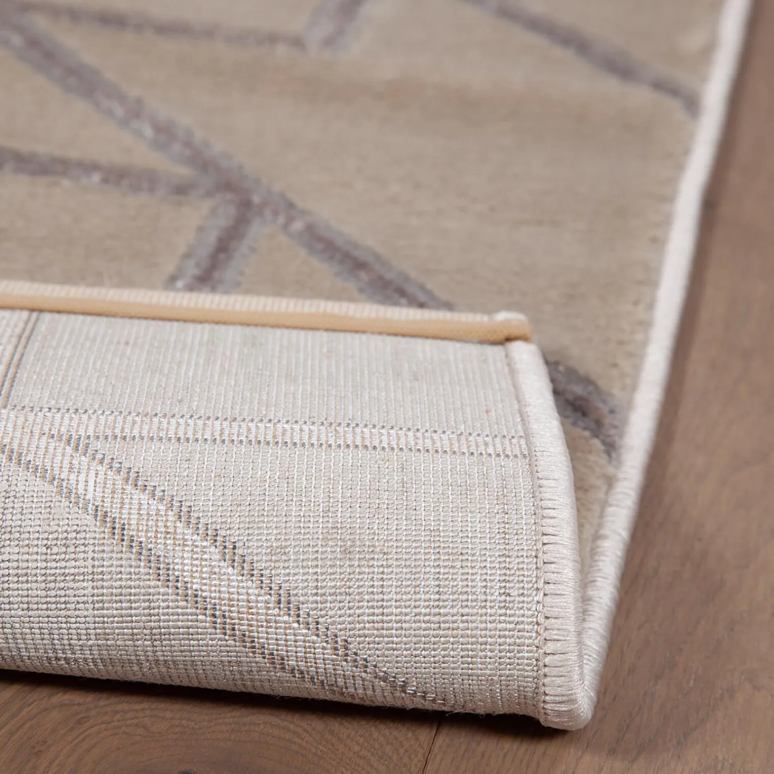 4MURS Tapis ELIA coloris beige 160 x 230 cm - 4MURS