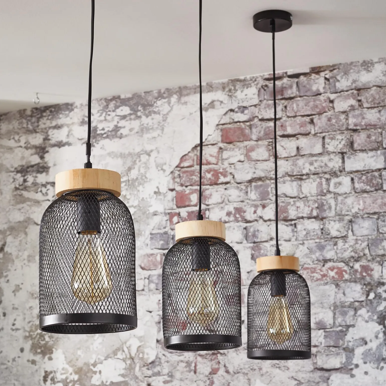 Ostaria Suspension SLIV coloris noir 26 x 15 cm - 4MURS