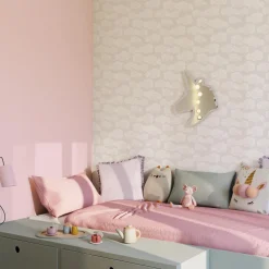 Papier peint intissé NUVOLE coloris rose pastel - 4MURS
