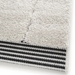 Tapis ARA coloris blanc cassé/noir 200 x 290 cm - 4MURS