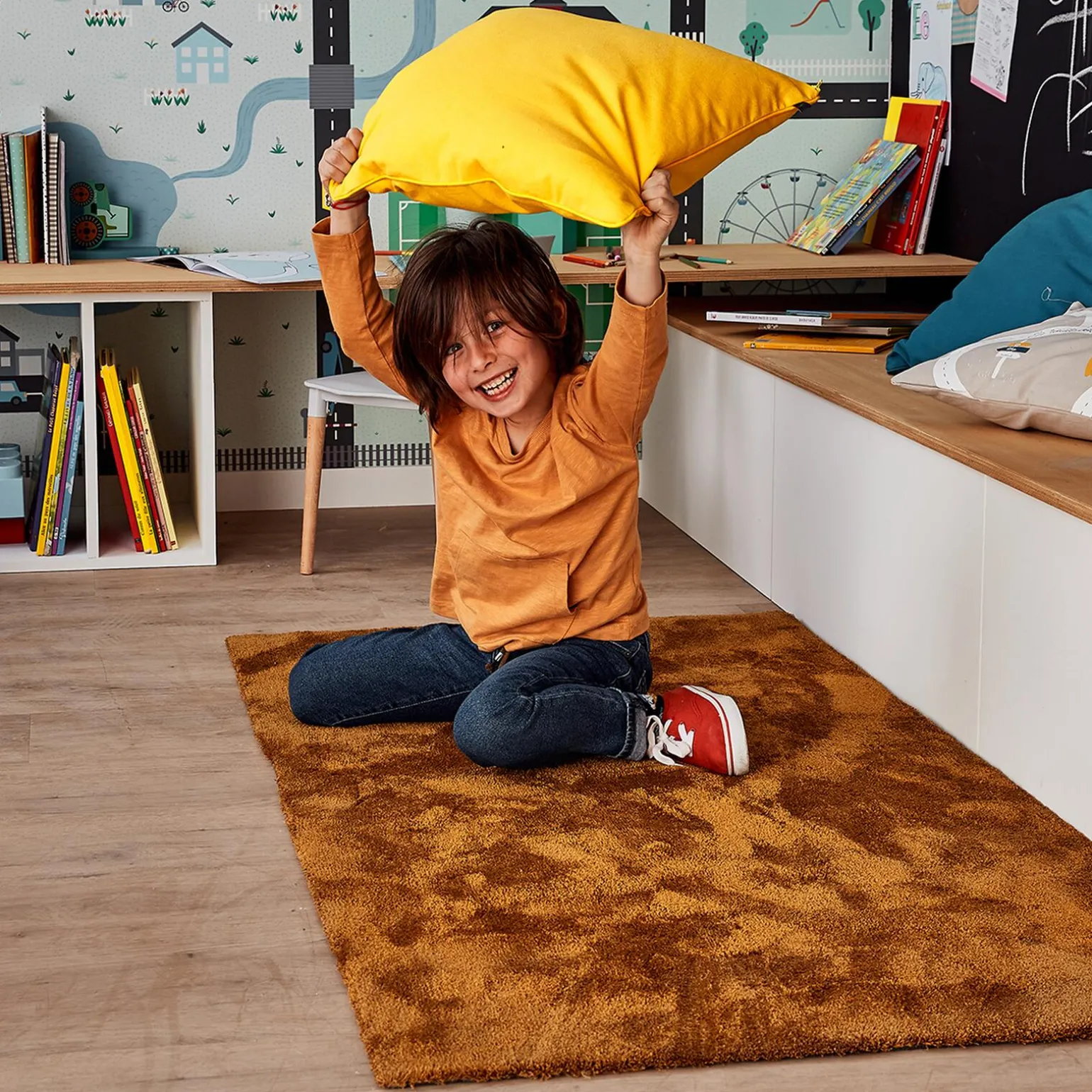 Tapis FEEL coloris jaune 80 x 150 cm - 4MURS