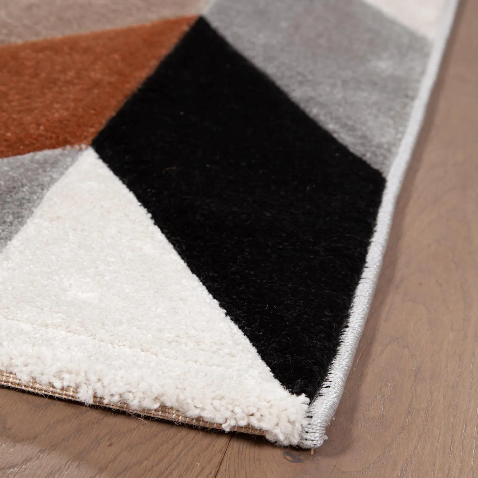 Tapis LORENZO coloris brun 120 x 170 cm - 4MURS