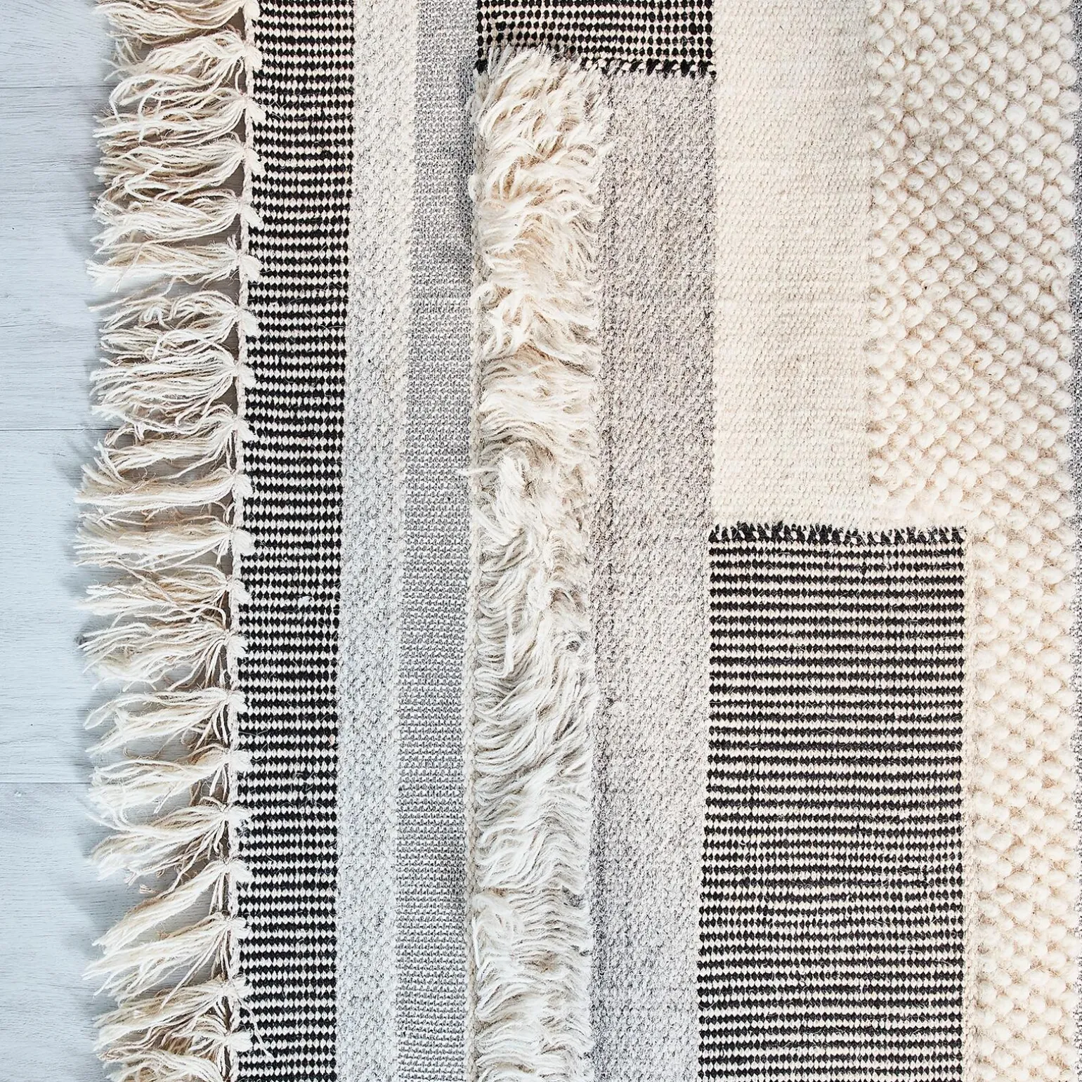Tapis PETRA coloris beige 160 x 230 cm - 4MURS