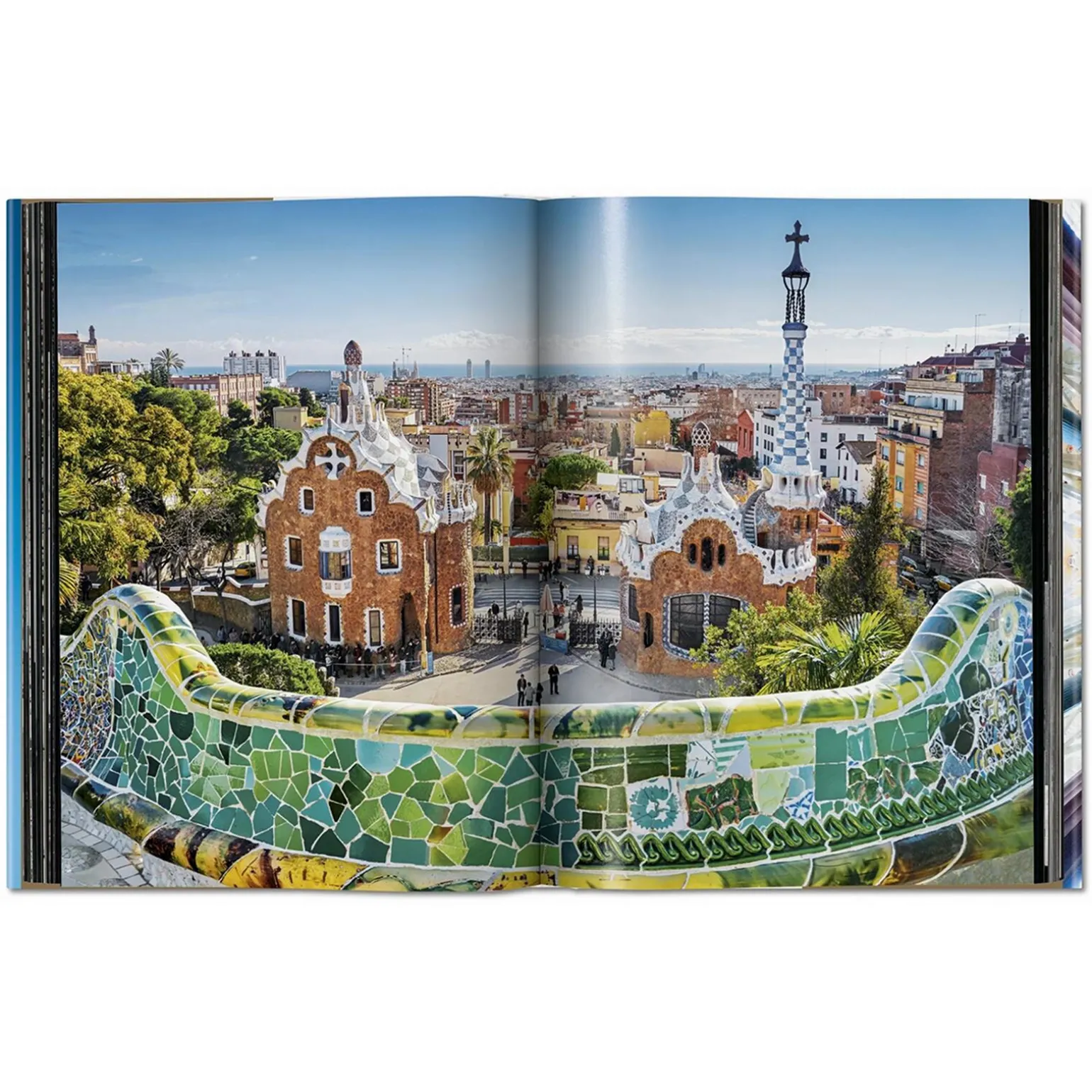 Taschen Livre arts GAUDI - 4MURS