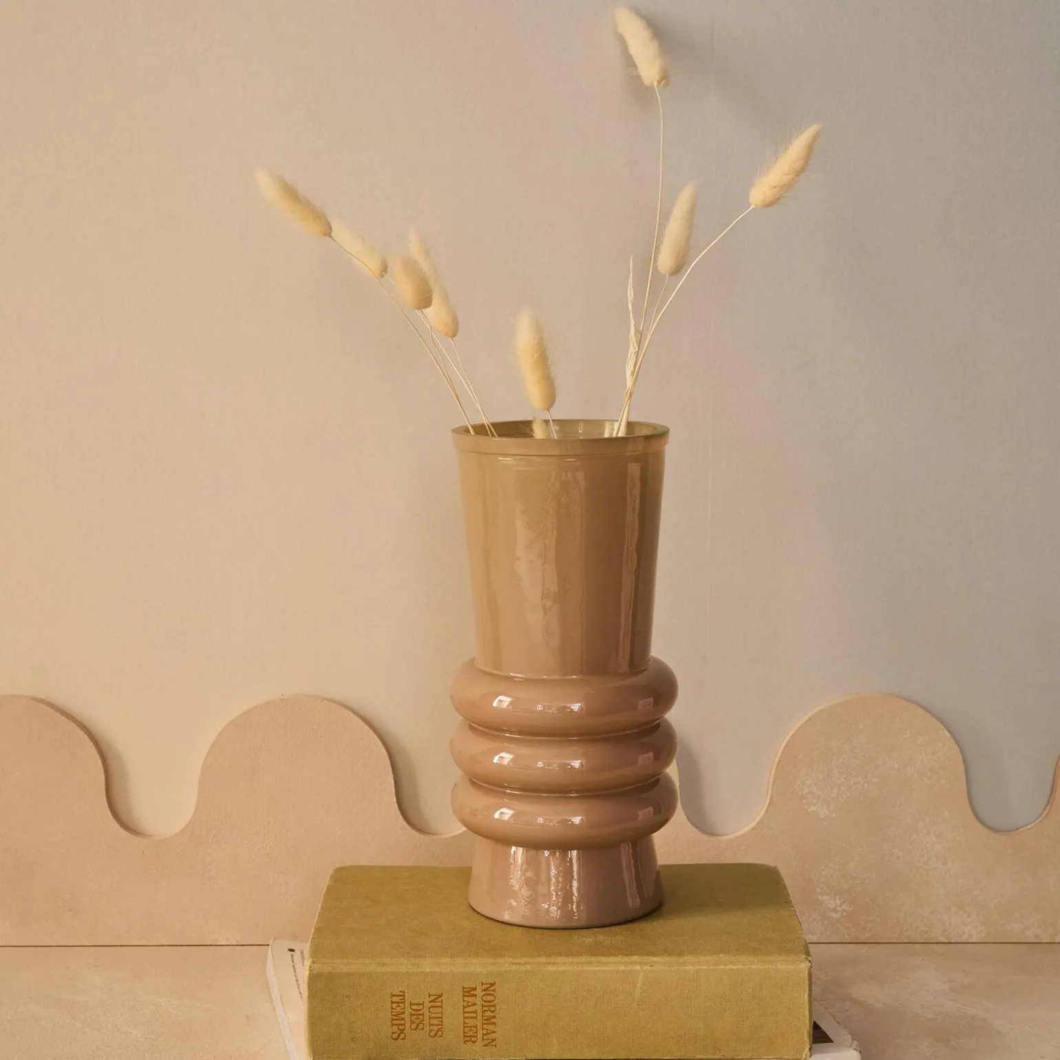 Vase ELLES coloris beige - 4MURS
