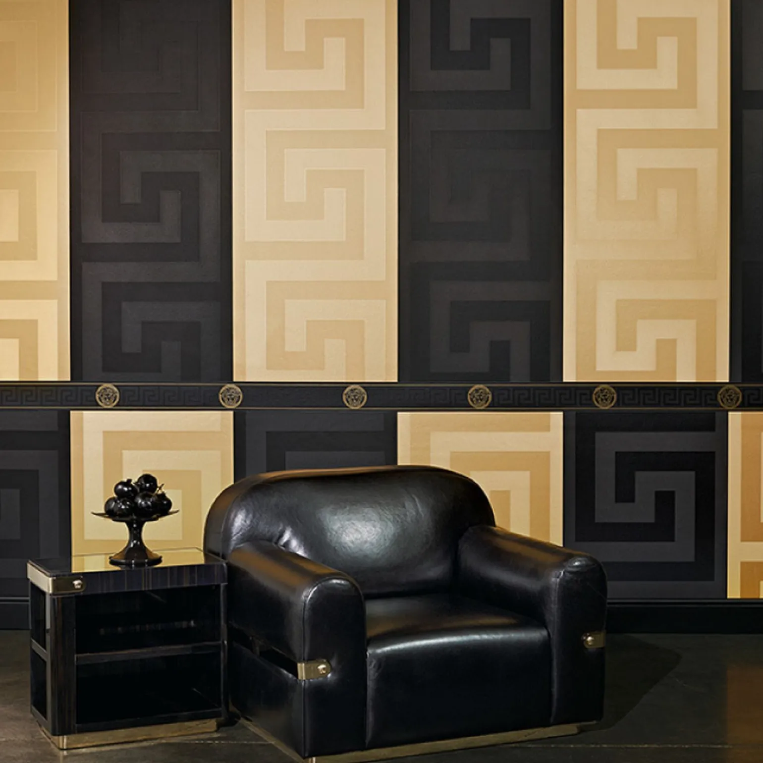 Versace Papier peint intissé GRECO coloris noir - 4MURS