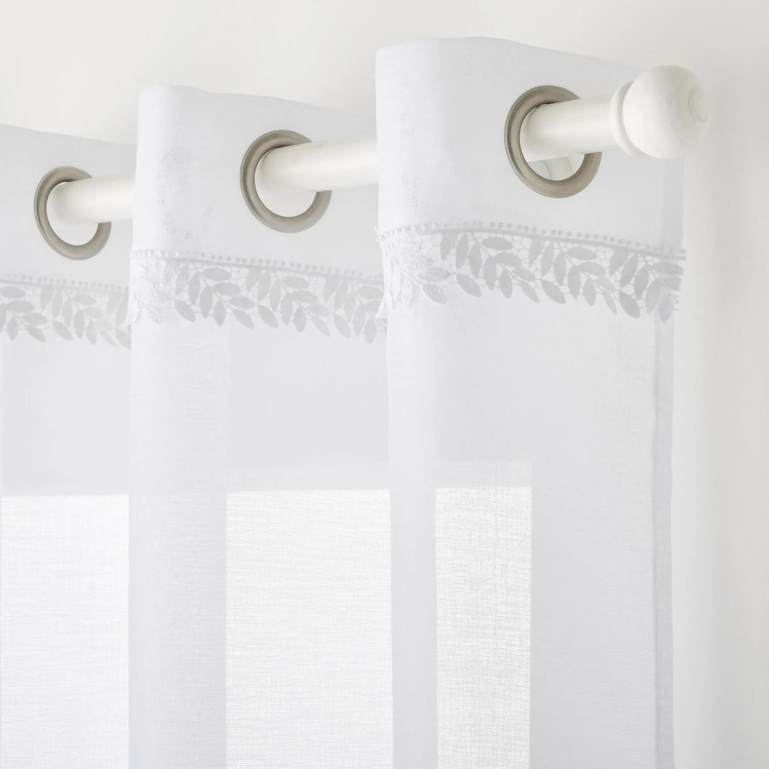 Voilage CYBELE coloris blanc 140 x 240 cm - 4MURS